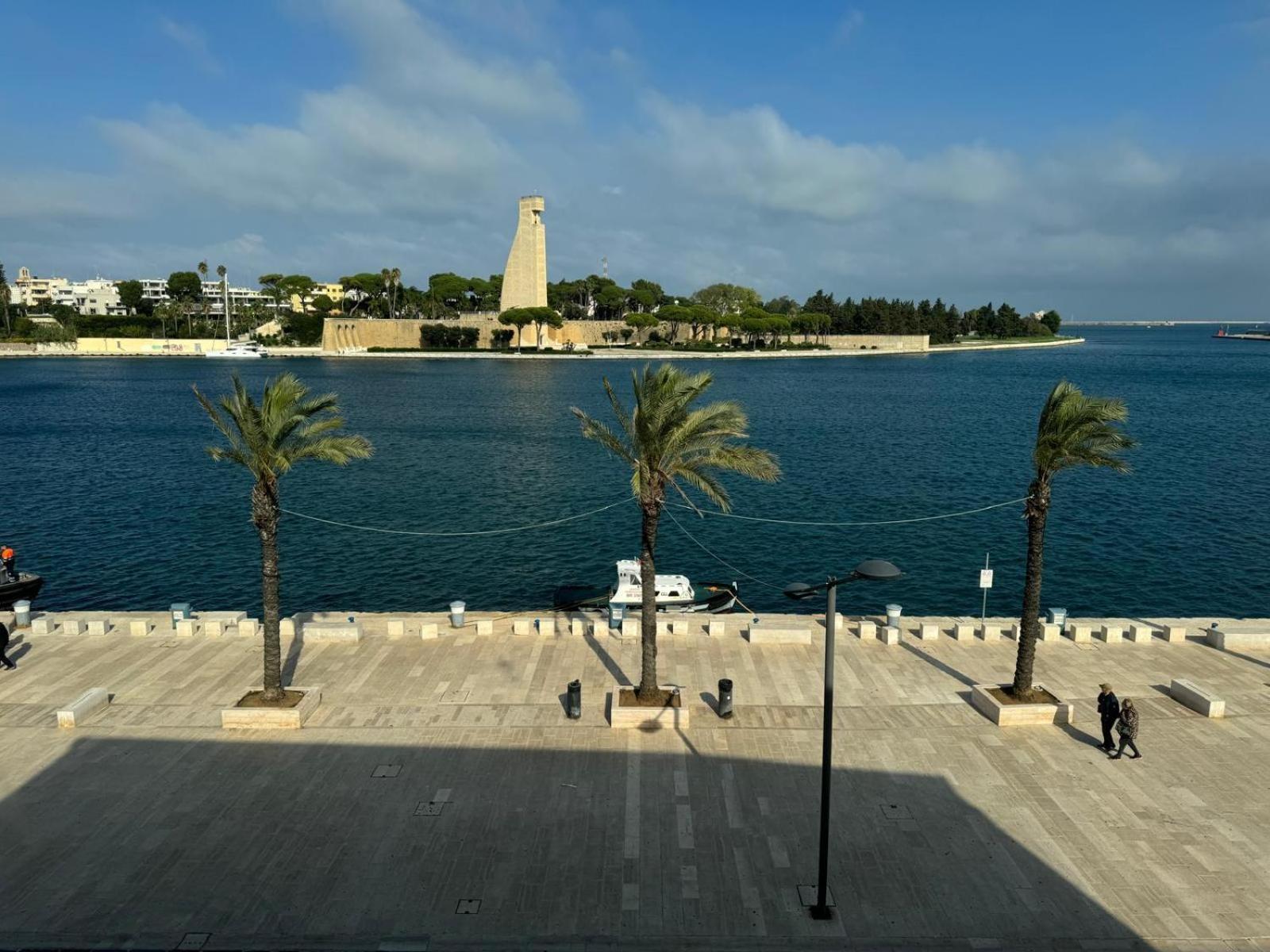 شقة Regina Del Porto برينديسي المظهر الخارجي الصورة