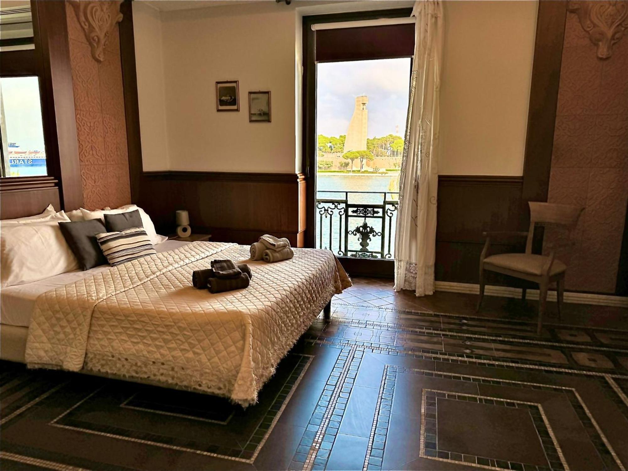 شقة Regina Del Porto برينديسي المظهر الخارجي الصورة